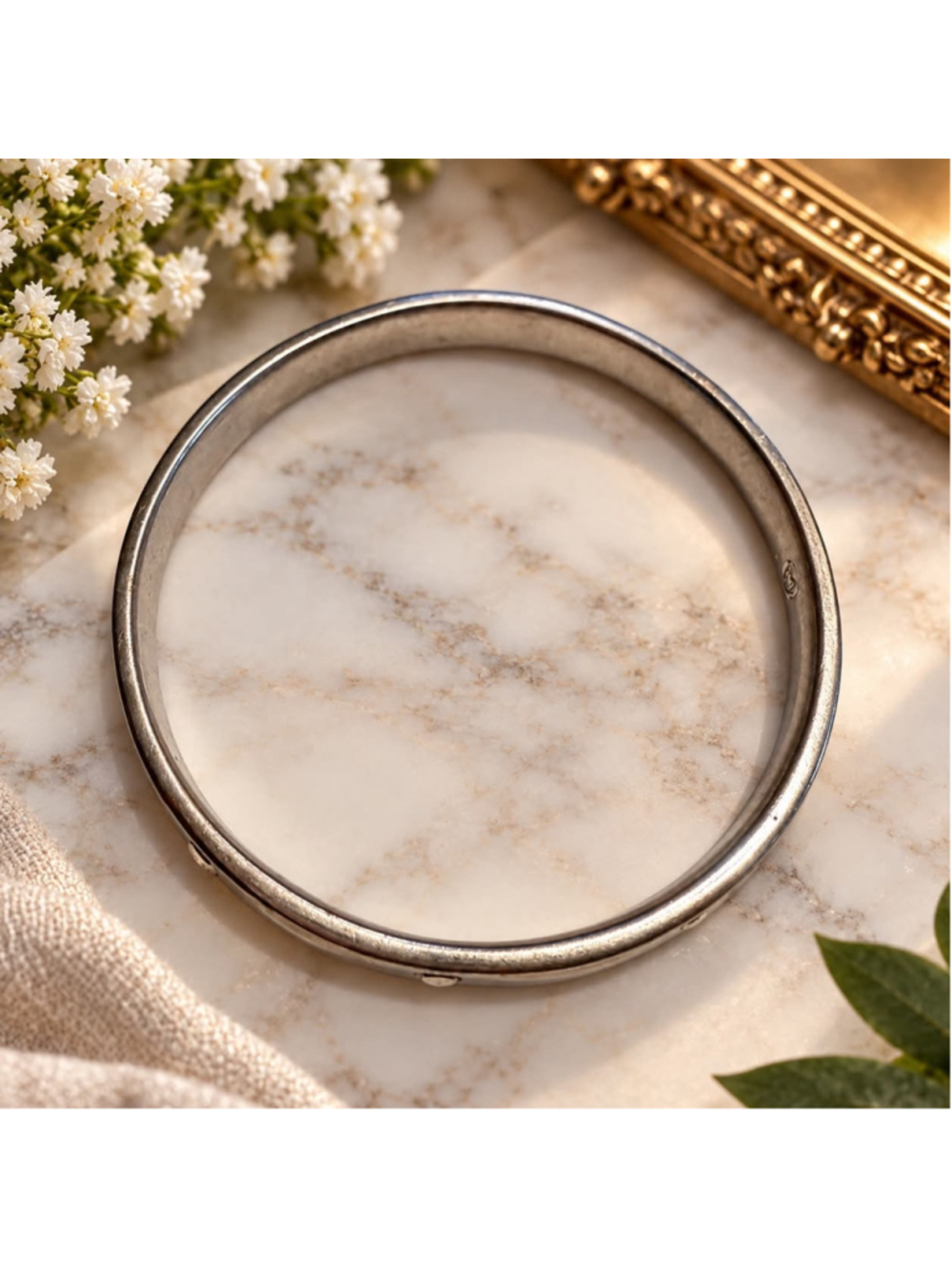 Women's Silver Tone Turtle Abalone Shell Bangle Bracelet